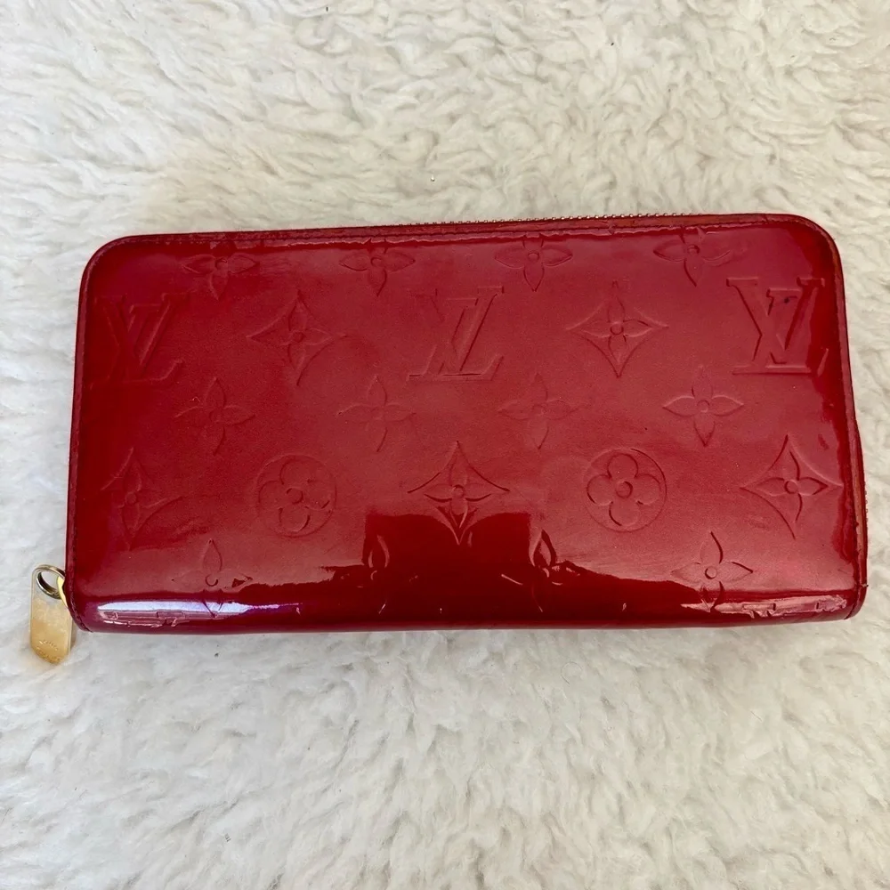 Louis Vuitton Cherry Red Vernis Zip Around Long Wallet